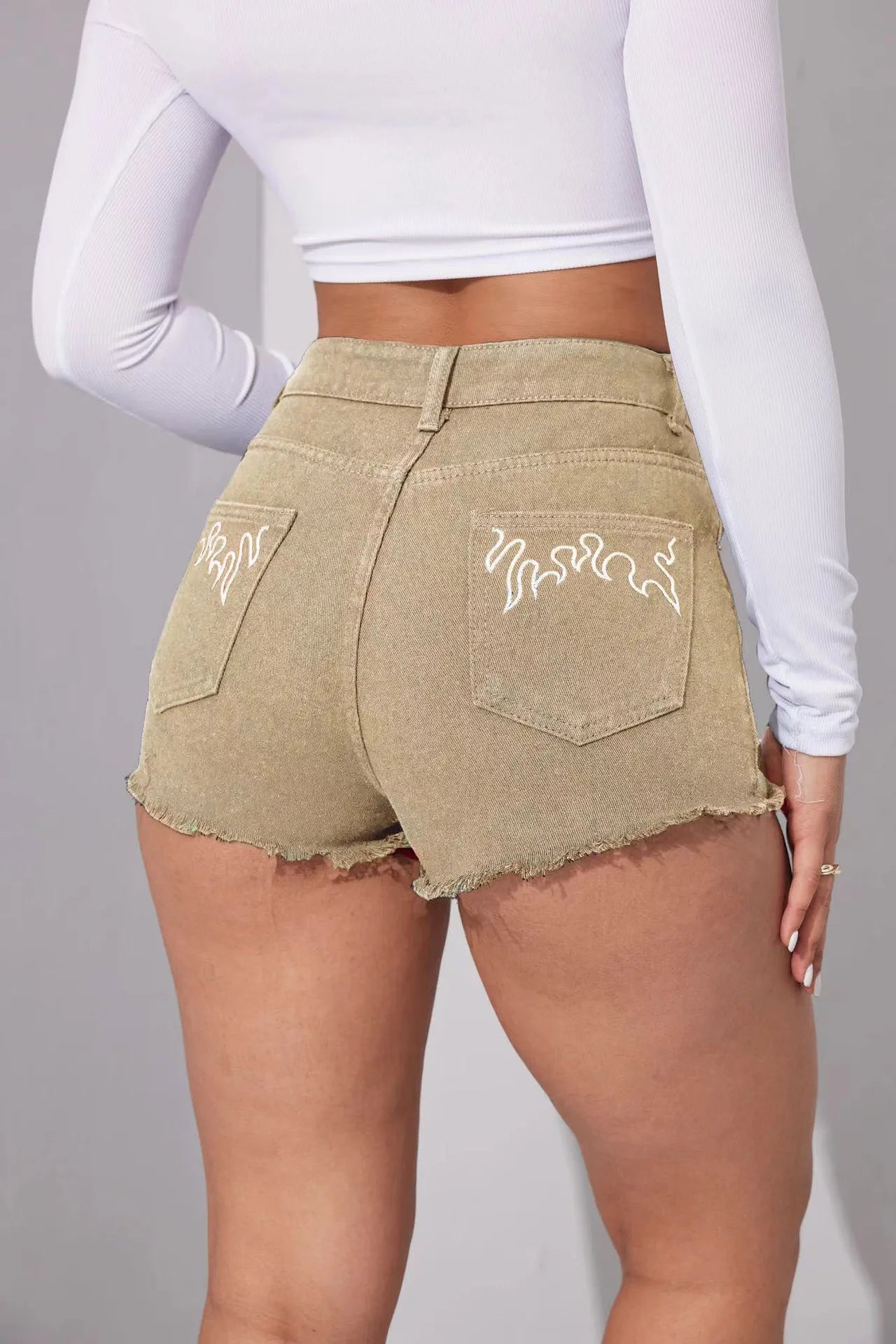 Shorts Women Jeans 2025 Summer Streetwear Embroidery Short Pants Rivet Skinny Mid Waist Distressed Washed Straight Denims