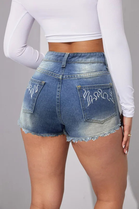 Shorts Women Jeans 2025 Summer Streetwear Embroidery Short Pants Rivet Skinny Mid Waist Distressed Washed Straight Denims