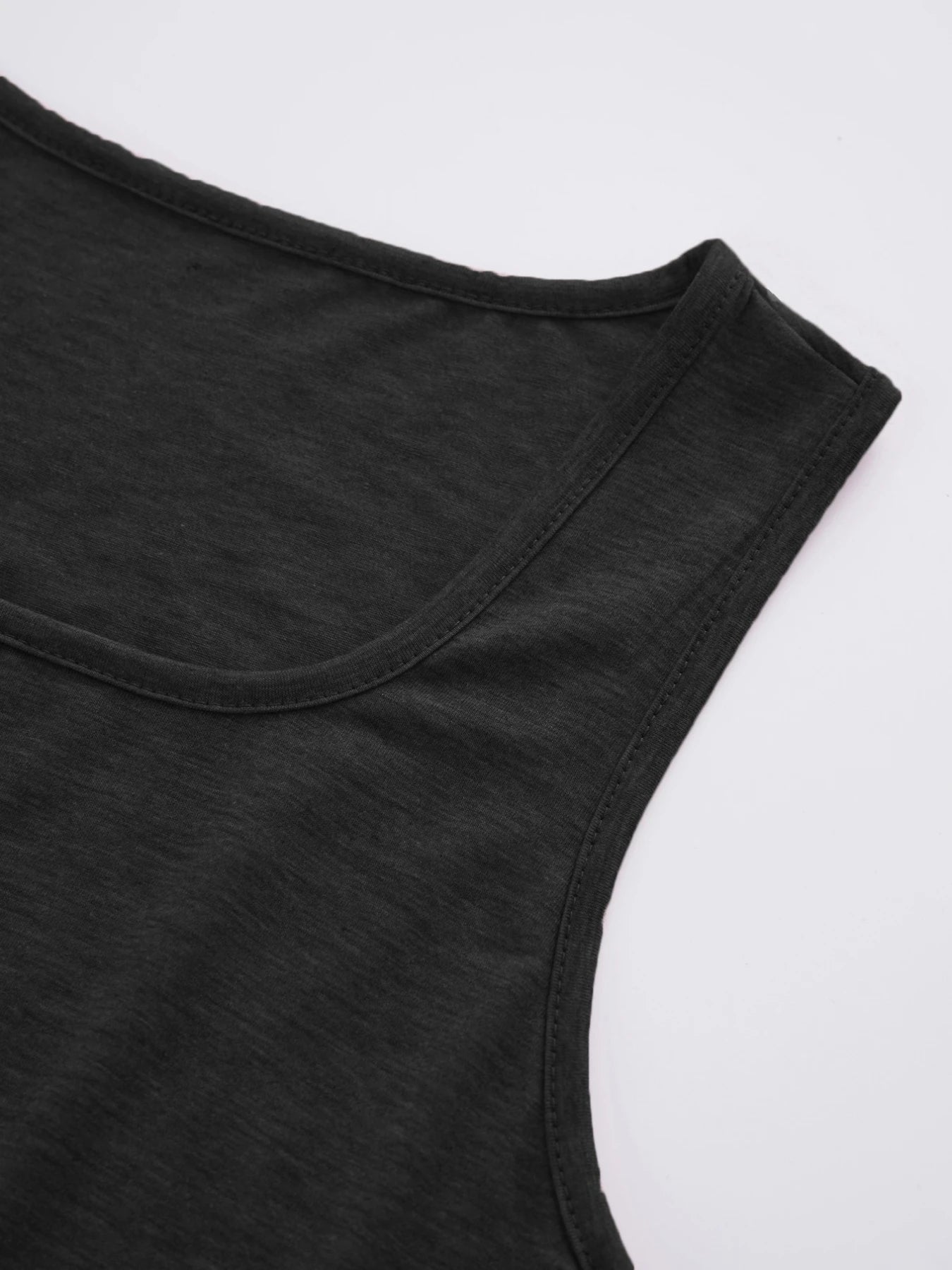 Fashionable plus size women's everyday sleeveless dress, square neck vest dress with button decoration