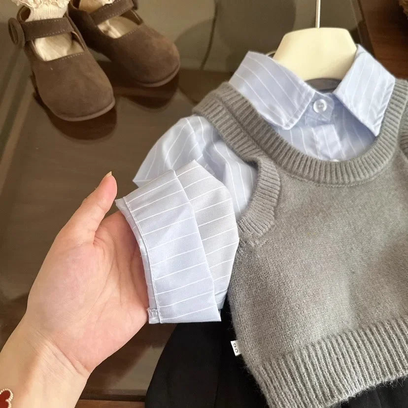 Girl Suit Korean Version of Baby Girl Autumn Knitted Vest Vest Blue Striped Shirt Pleated Skirt Three-piece Set Fashion